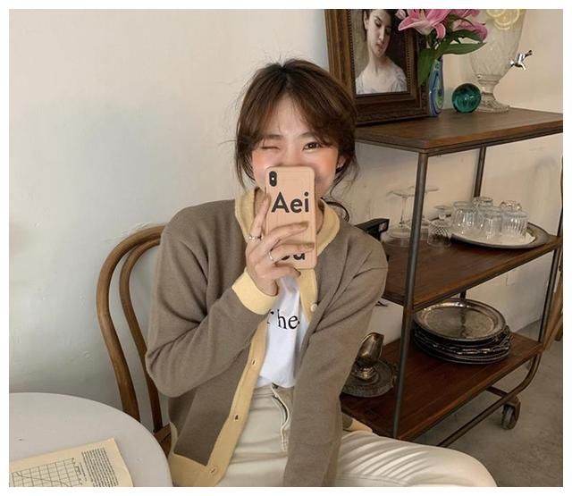 毛衣如何穿出韩系范？这3种搭配指南，教你把普通单品穿得时尚！