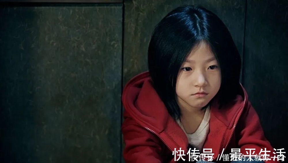 窗边的小豆豆|“我忘了,女儿才7岁!”一位妈妈的深夜忏悔看哭无数人……