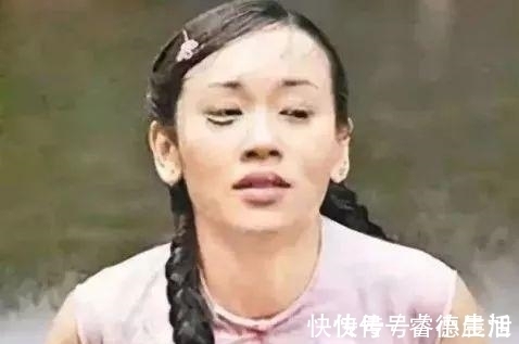 不开眼|掉假睫毛睁不开眼、口红粘牙不敢张嘴，细数女明星妆容尴尬时刻