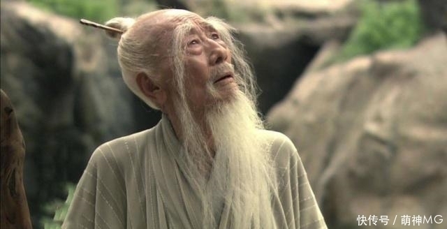 别人|高人说当别人瞧不起你时,最好的做法不是反击,而是一个字