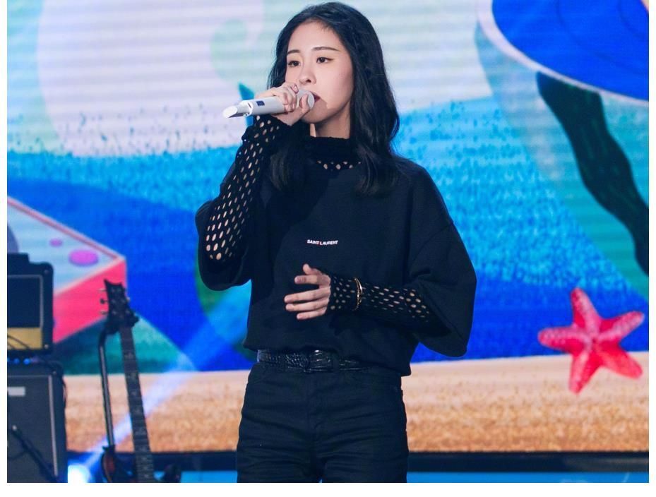 《中國好聲音》模式有變,四位大咖導(dǎo)師各配一位高顏值女歌手助教