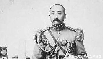 重赏|张作霖小心我弄死你，小兵掏枪威胁怕你不成，结果却得到重赏