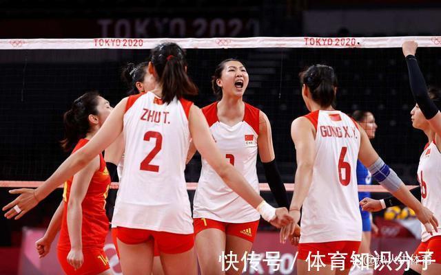 七仙女|三大主力轮休,中国女排照样横扫意大利获胜,网友:战术大于技术