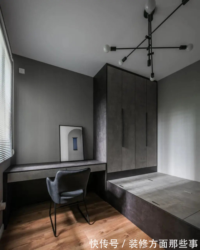 灰色|68平现代风二居室,小户型用灰色有挺明亮