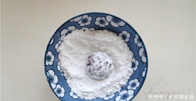 过年后,女人早餐多吃它,1次多蒸点放冰箱,随吃随取,营养方便