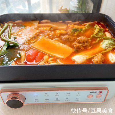 冬日滋补，你需要这道家常美食｜番茄火锅