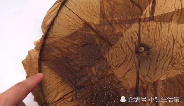 妙招|锅盖脏了不用钢丝球擦,教你一个清洁妙招,缝隙都洗得干干净净