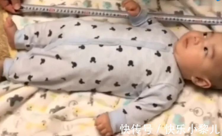 母乳|宝宝一岁前长得快,父母别错失机会,做好这几点,助力宝宝长个子