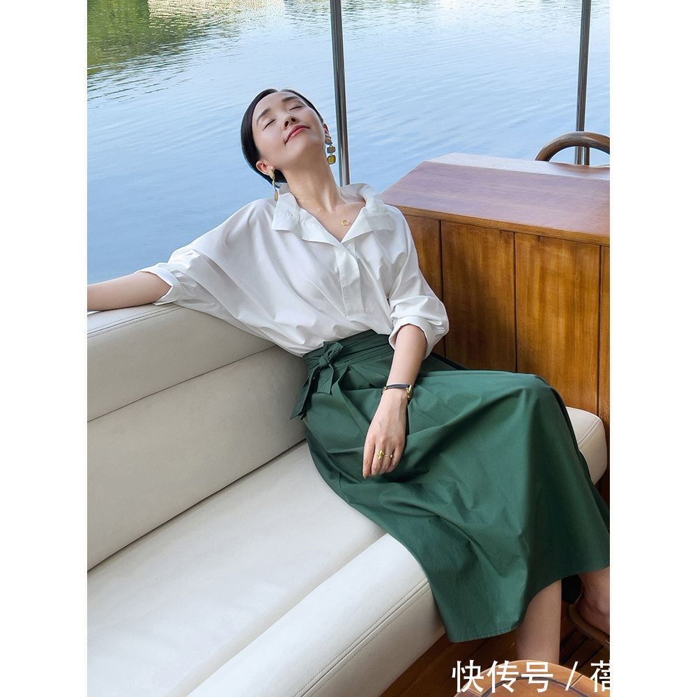 百搭|早秋最chic的8款穿搭法!简约、百搭更容易穿出高级感,值得收藏