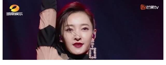 《乘风破浪的姐姐》二公，2人最惊艳，1个眼神心意相通