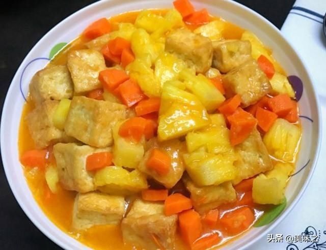 14道酸酸甜甜菠萝菜的做法,菠萝入菜提香又爽口,口感清新解腻