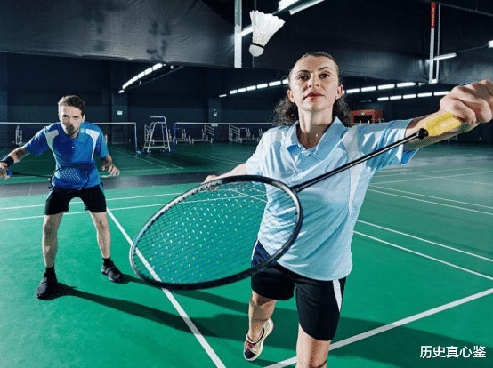 运动|进行羽毛球运动的过程中，如何防止损伤，需要掌握这些技巧
