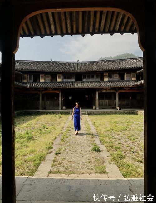 幸福瞬间|漫步浙南千年古村，村子不大鲜有游客，却因一门千年技艺名声远扬