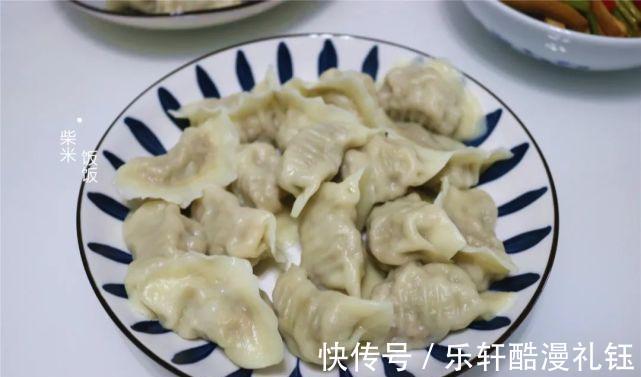 包饺子|七月八月，记得吃这菜，才一元一斤，水嫩多汁，包饺子特别香