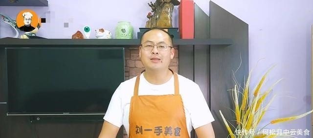 配方|自制辣白菜,老刘告诉你配方比例,简单又方便,腌一天就能吃