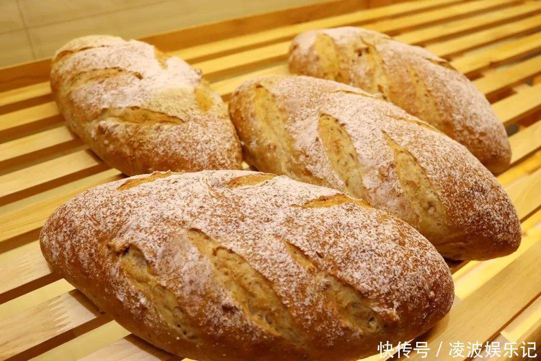 零食|减肥期间嘴馋怎么办,营养师推荐四款好吃不胖零食,还可加速减肥