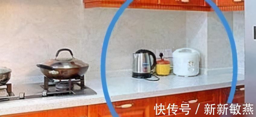插座|头一次见有人厨房这样装插座,一进门我就看愣,太聪明了