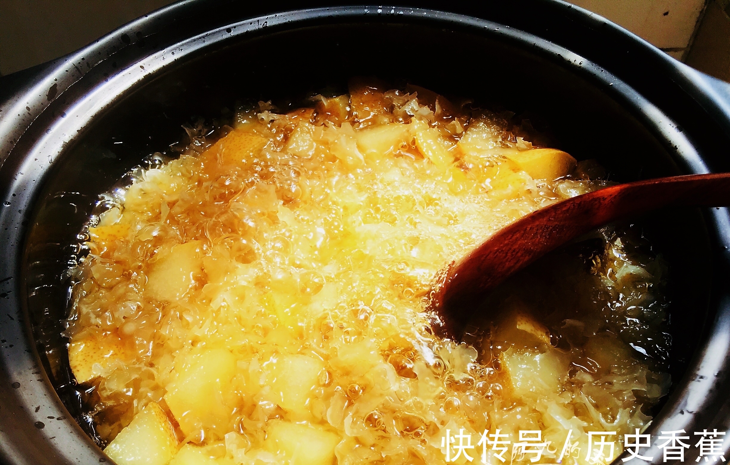 糖水|立秋后，這碗甜羹女人多吃，養顏潤燥，氣色好了，人人夸你漂亮