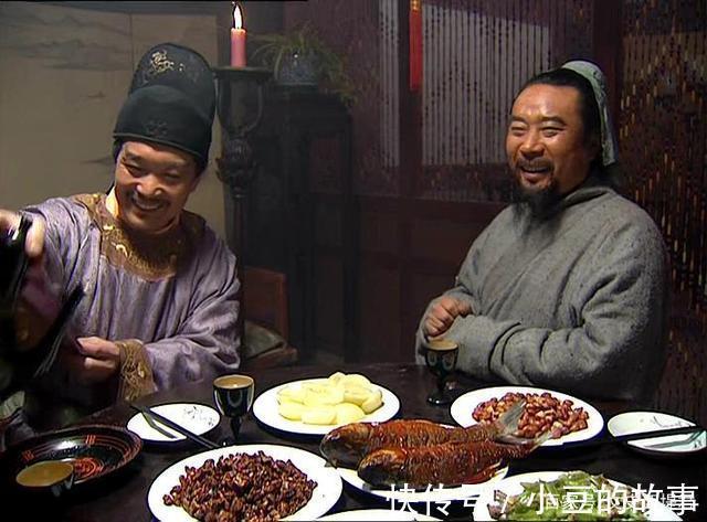 武艺|《水浒传》中，柴进武艺平平，怎么杀的大战秦明三十回合之方杰