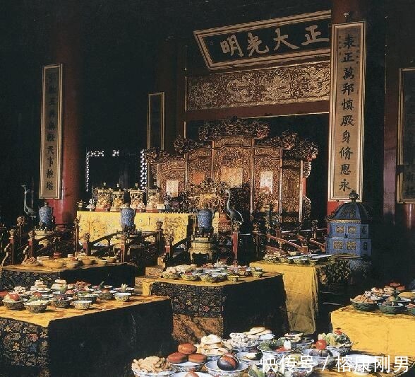 丰盛|清朝的宫廷宴会非常丰盛,仪式感很重,到底需要多少材料?