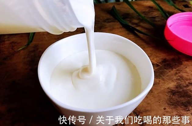 碳水化合物|买酸奶,别听商家忽悠,4个“真相”你该知道,牢记3点好喝营养高