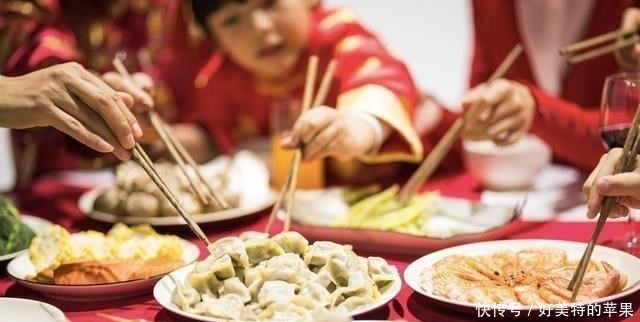 工资待遇|亲戚问“你工资待遇如何”,要怎么回答别直说,聪明人这样回