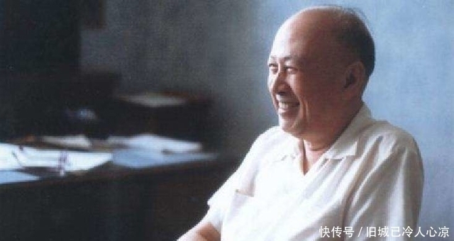 华罗庚|中国的五大国宝级人物,数学之父华罗庚排在第三,第一位实至名归