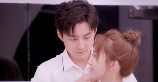 洪成成|心动4：女2跟男1终成眷属？洪成成晒出的瑜伽照，已经透露结局