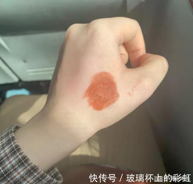 唇膏色号不喜欢怎么办,口红断了怎么拯救教你如何把它变废为宝