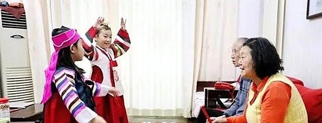 20歲上海女知青為愛留守,嫁入農(nóng)村朝鮮族家庭,老年直言從不后悔