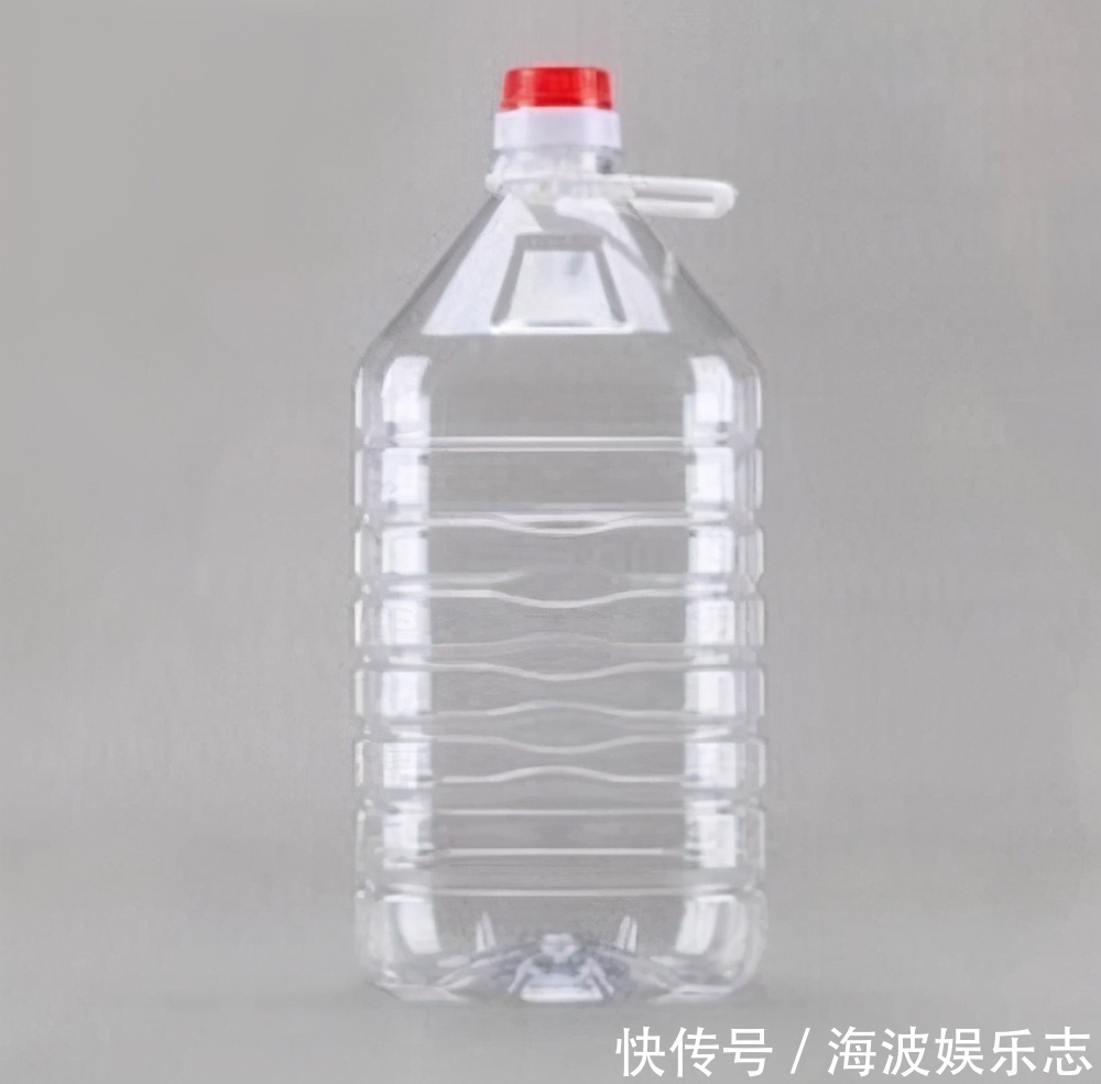 小花|养花不一定要精美的花盆，这几种东西剪一剪，养花创意十足