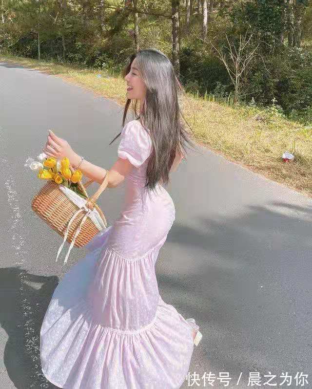 vo ngoctr最美00后越南校花,火辣的完美身材,让健身与身材更般配