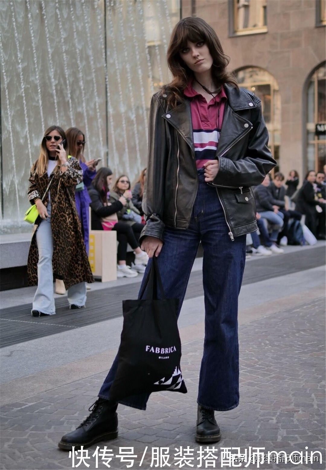 腿粗女孩怎么能少了喇叭裤，不靠PS也能“修”腿