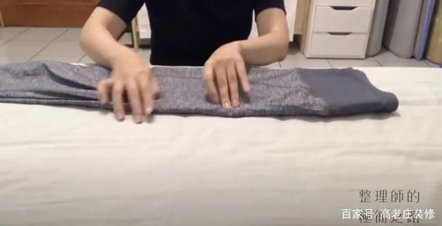 衣柜|折好衣服，是收纳第一步!小姐姐手把手靠这招，教你衣柜再放50件