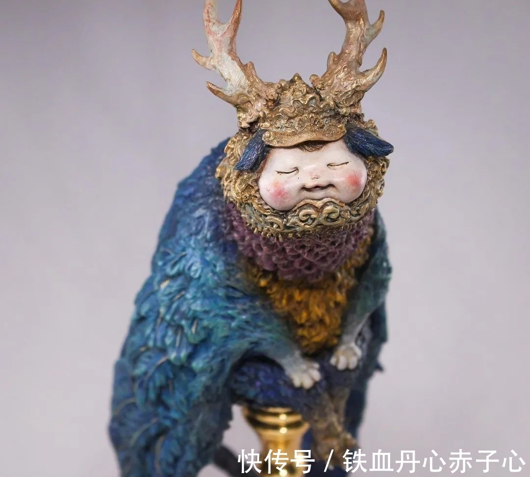 Ueda$Akishi Ueda:黑暗和可爱的完美交融