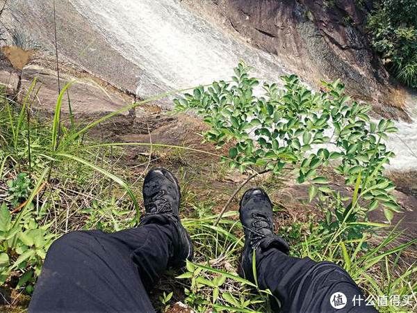 牛皮|纵享探索乐趣：OUNCE遨游仕T1B登山鞋体验
