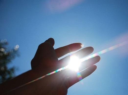 父母|哥哥考全班第一,父母却偏心“笨”弟弟,背后原因让人感动