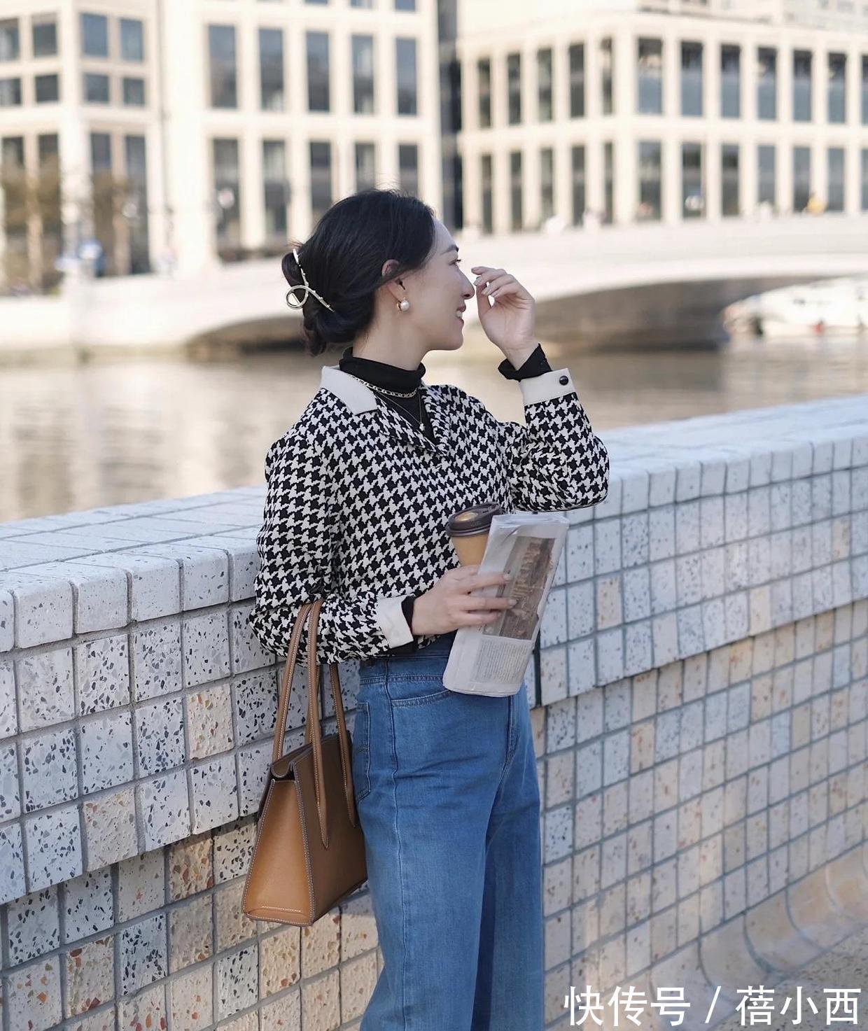 上半身|小黑裤不再流行,今年流行“阔腿裤”,搭配针织衫、卫衣都很时髦