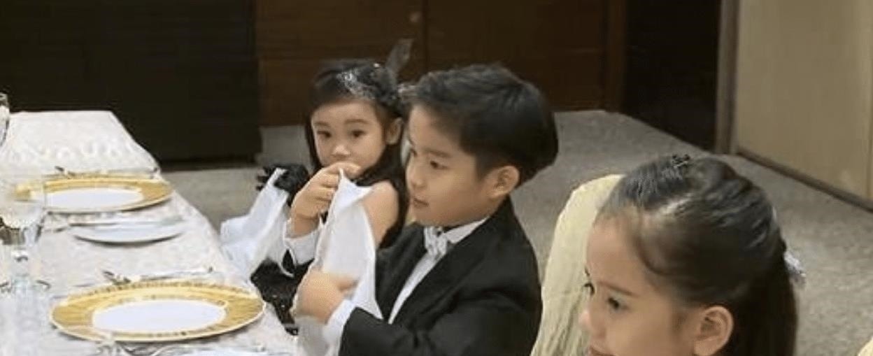 差距|你看看别人家的孩子!拉开孩子差距的不是智商,而是这4个习惯