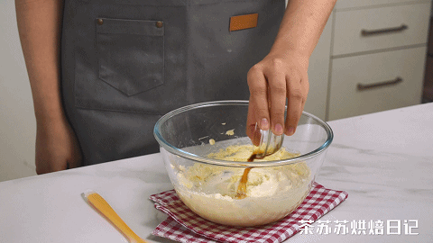 这道咸蛋黄芝士挞太销魂,连吃3天都不腻