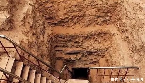考古队挖掘九层妖塔,为何挖到第二层就突然不挖了?你看挖出了啥