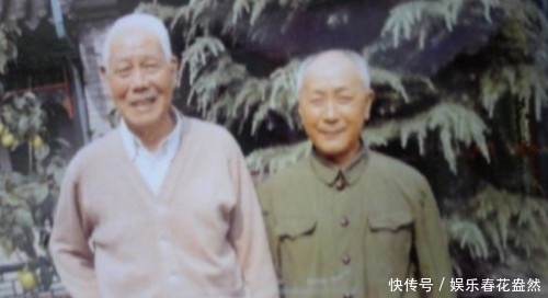 一中|开国少将去连队视察，却发现一中将在连队当兵，立即给他敬礼！