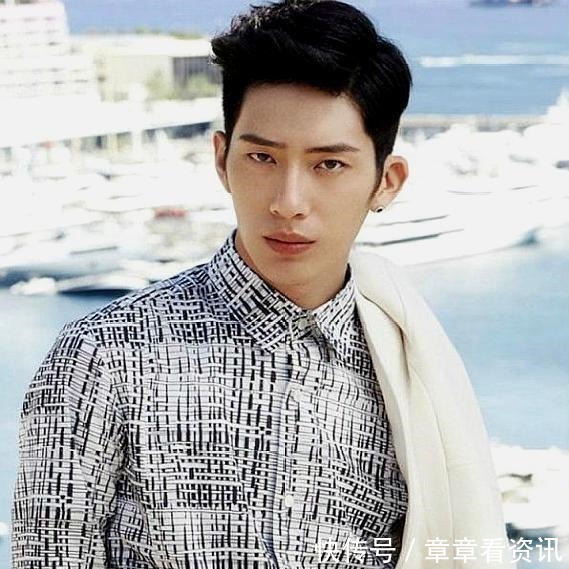 黑帝|黑道宠文“爷,帮外有仨小混球闹翻黑帮”黑帝一咬牙那是老子儿子