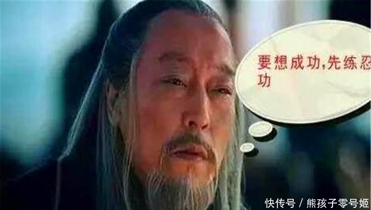 略显|三国演义中此人略显平庸,历史中他却文胜司马懿,武也不输赵子龙