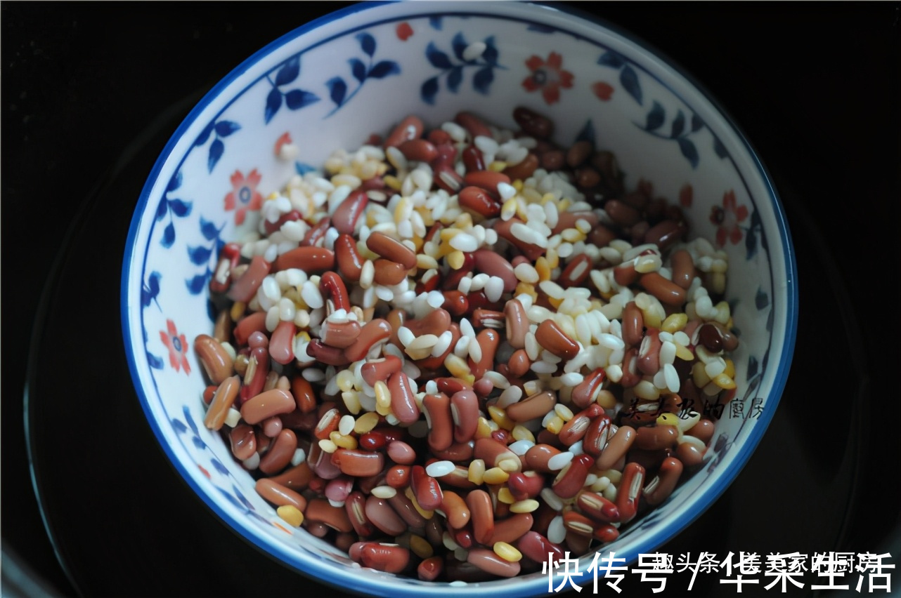 糯米红豆|早餐吃此物,胜过10个肉包子!煎一煎就出锅,又香又糯好解馋!