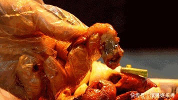 搭配|这碗面才是夏季专属!搭配肉嫩多汁的它,连吃三碗都不过瘾