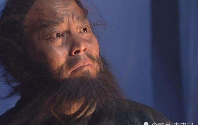 凶悍的李逵,为何偏不敢惹武松?你看他在梁山发现了什么