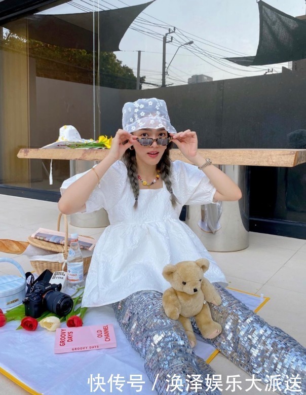 马尾|显老的发型就不要留了,试试这几种,减龄洋气