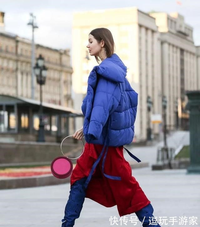 李若彤 羽绒服搭不好看下面的搭配方法不容错过!时尚保暖两不误!