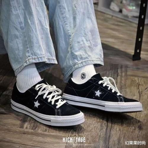 鞋柜总少一双鞋？Top 5必备鞋款，没跟上还敢说你懂穿搭？